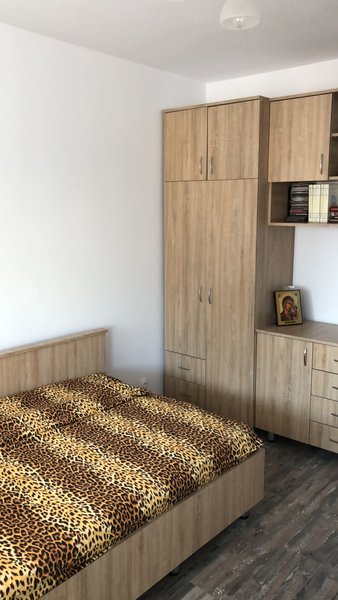 Drumul Taberei, Favorit,